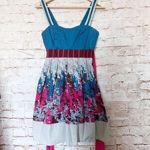 Kimchi Blue Urban Outfitters Sleeveless tie waist retro dress
